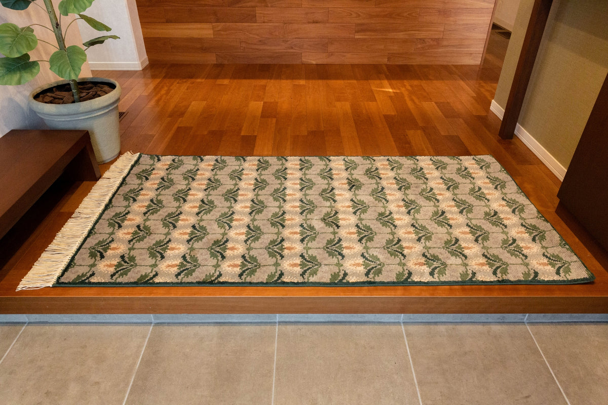 更紗花葉文 「Sarasakayoumon」 – 本家鍋島緞通