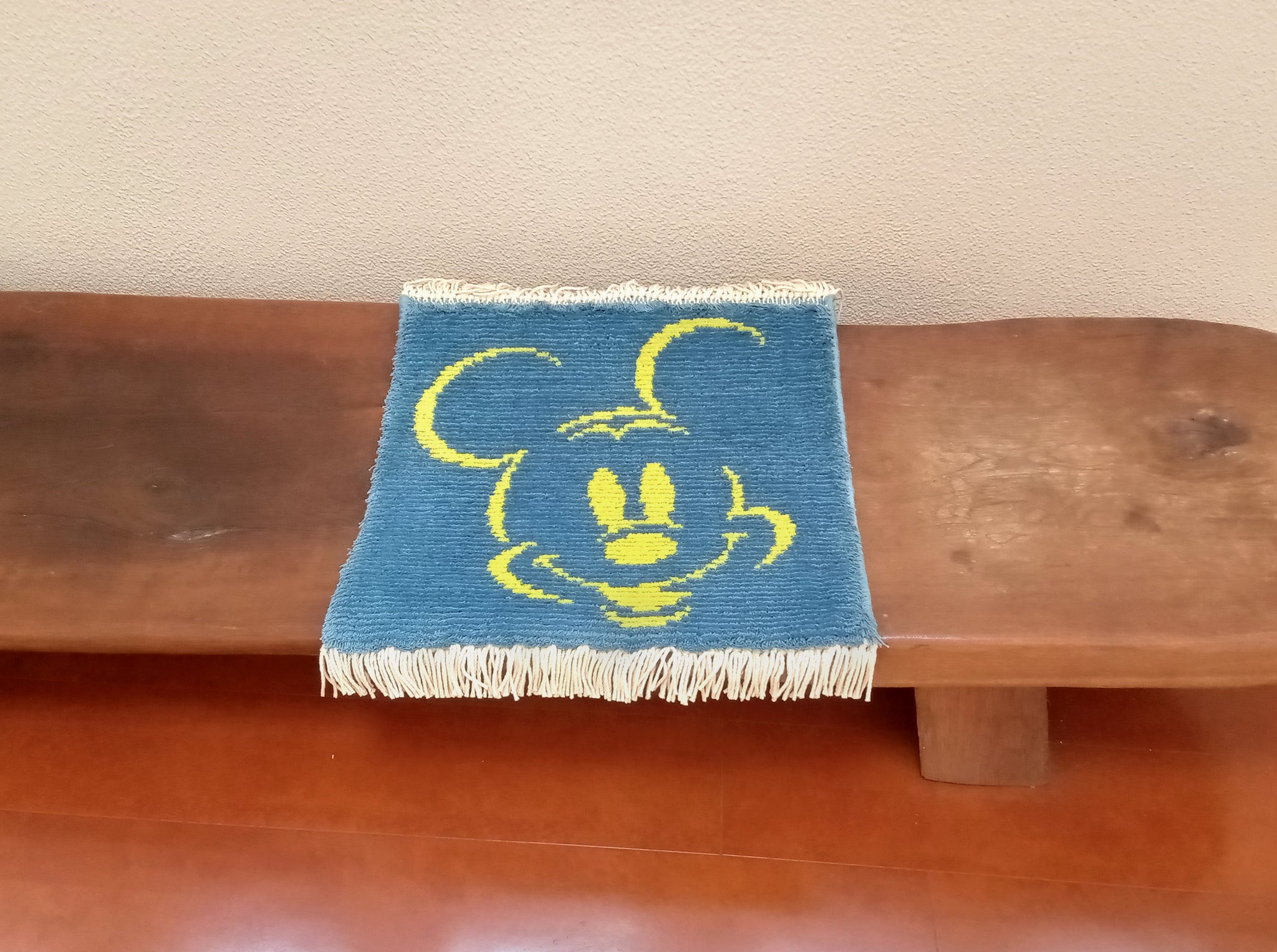 すべての作品 – 本家鍋島緞通