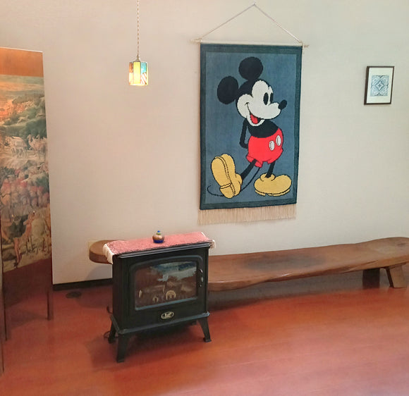 工芸展出展作品 – 本家鍋島緞通