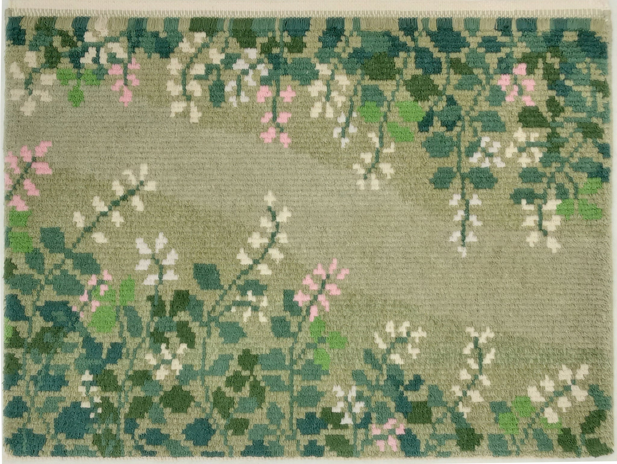 工芸展出展作品 – 本家鍋島緞通